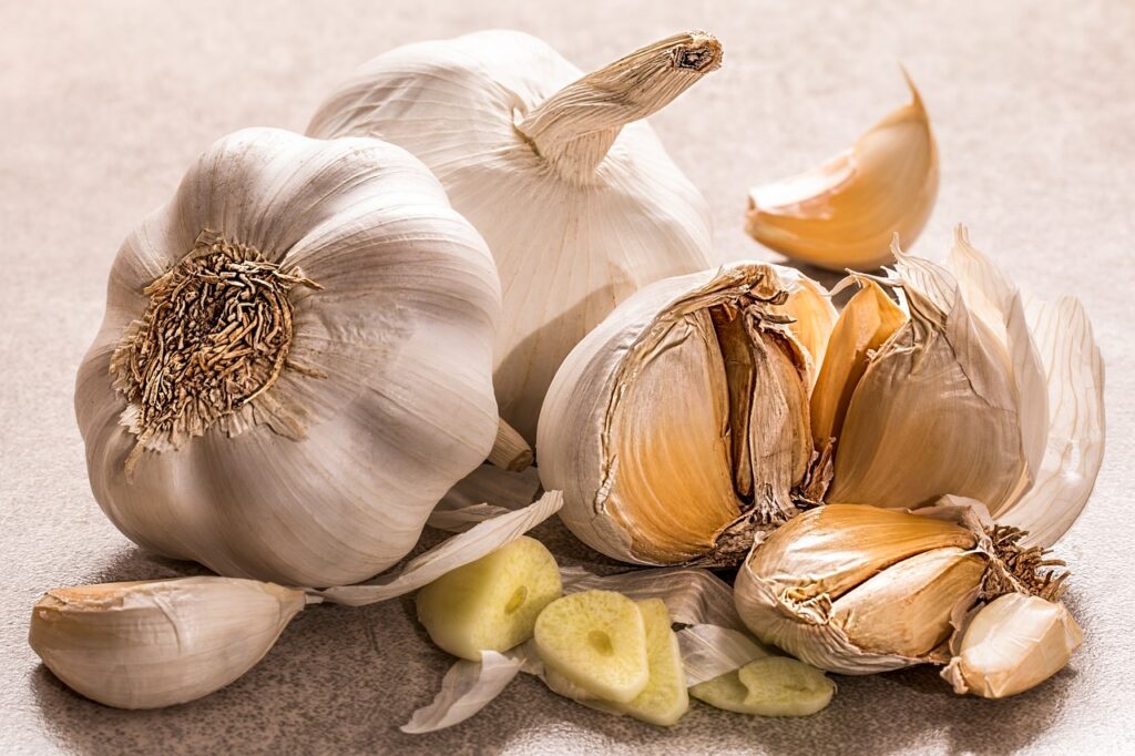 Benefits of garlic for the skin